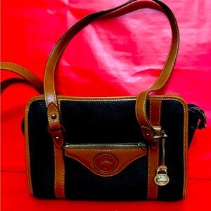Dooney and Bourke Vintage Shoulder Bag
